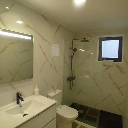 Vista ⅰ Apartment Funchal (Madeira)