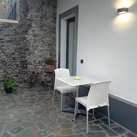 Vista ⅰ Apartment *